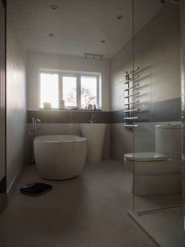 Photo "The benefits of smart lighting in the bathroom"